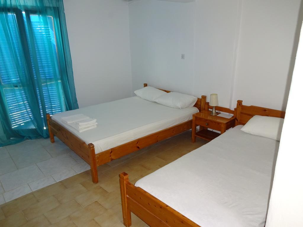 Scirocco Rooms Loutró Extérieur photo