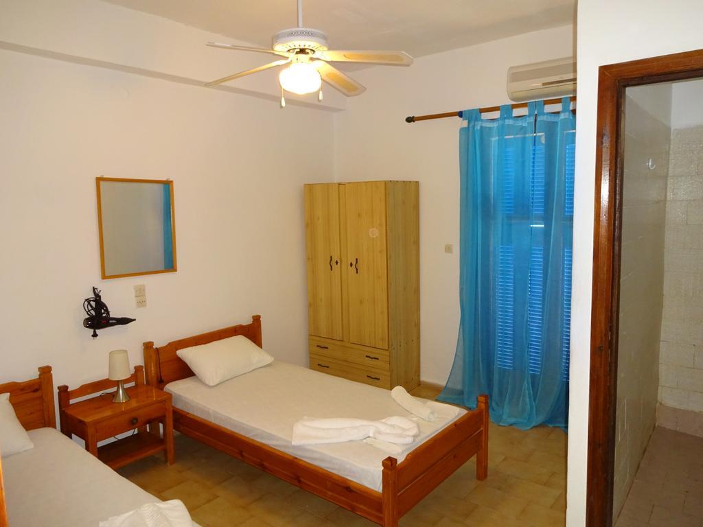 Scirocco Rooms Loutró Extérieur photo