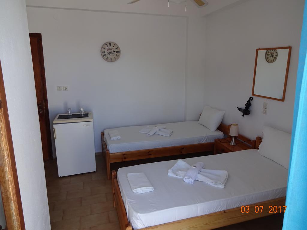 Scirocco Rooms Loutró Extérieur photo