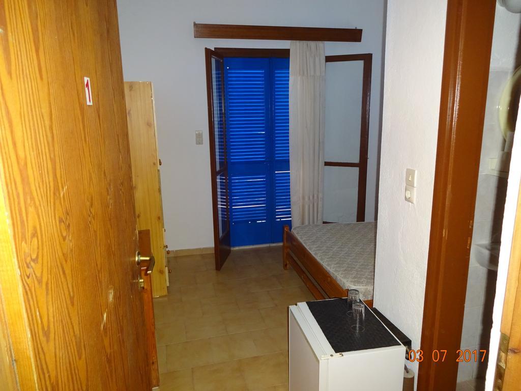Scirocco Rooms Loutró Extérieur photo